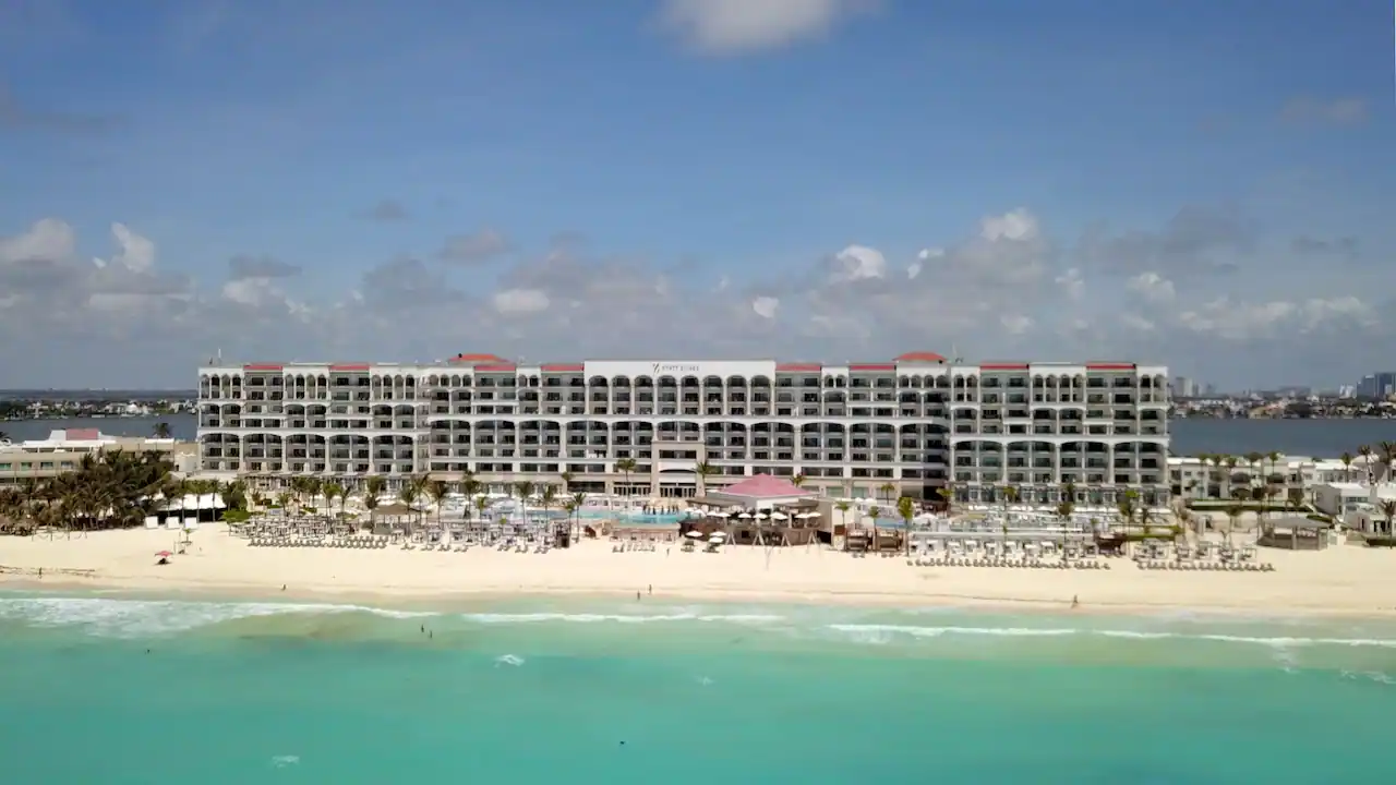 Aerial view of Hyatt Zilara Cancun beachfront resort along the turquoise Caribbean coastline in Cancun’s Hotel Zone.