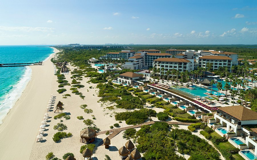 Secrets Playa Mujeres Golf and Spa Resort adults-only all-inclusive beachfront resort with pools and golf access near Cancun.